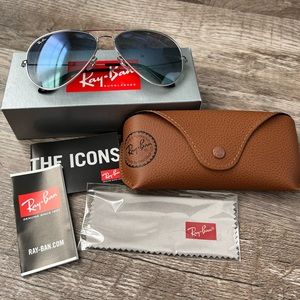 Ray Ban Aviator Blue Large Metal Sunglasses